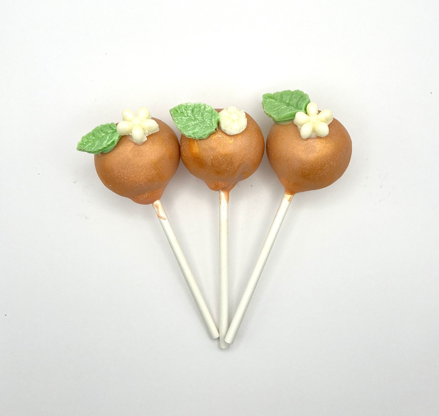 Custom Cake Pops and Cakecicles by the dozen